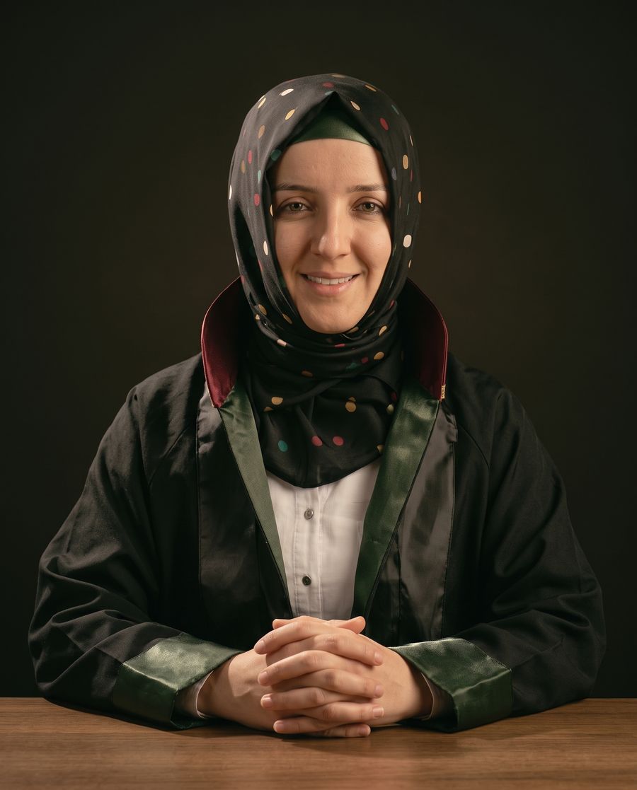 Tuğba ÇİÇEK USTA portresi